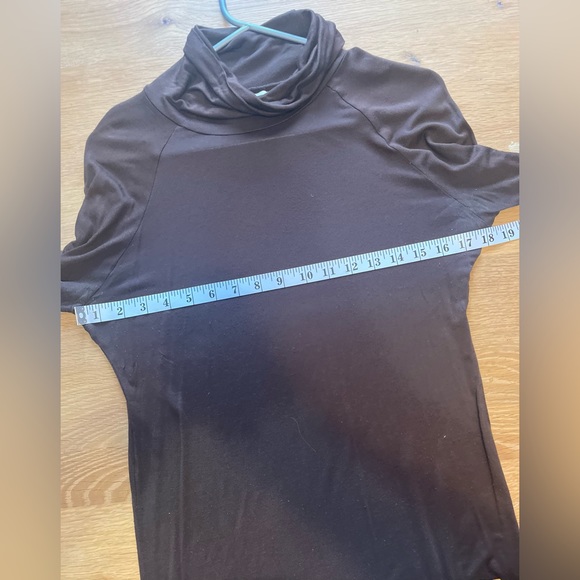 Zara turtleneck - Picture 2 of 5